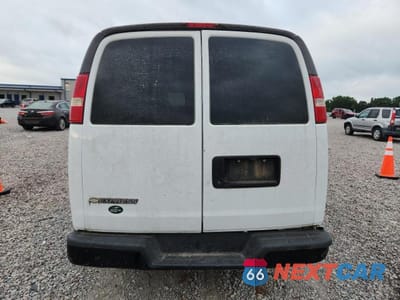Zdjęcie 6 z 13 samochodu: 2019 CHEVROLET EXPRESS G2500 VIN:1GCWGAFP3K1164372 - miniatura