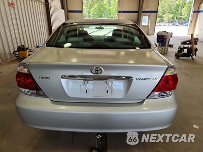 Zdjęcie 6 z 12 samochodu: 2005 TOYOTA CAMRY LE VIN:4T1BE30K45U399519 - miniatura
