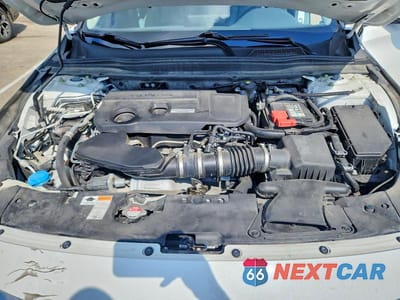 Zdjęcie 11 z 12 samochodu: 2018 HONDA ACCORD EXL VIN:1HGCV2F57JA009031 - miniatura