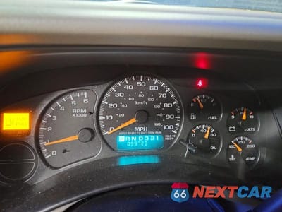 Zdjęcie 9 z 12 samochodu: 1999 GMC NEW SIERRA K1500 VIN:2GTEK19TXX1548007 - miniatura