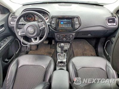 Zdjęcie 8 z 13 samochodu: 2019 JEEP COMPASS LATITUDE VIN:3C4NJDBB0KT696616 - miniatura