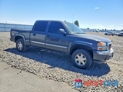 Czwarte zdjęcie samochodu z boku: 2005 GMC NEW SIERRA K1500 VIN:2GTEK13T451219843 - miniatura