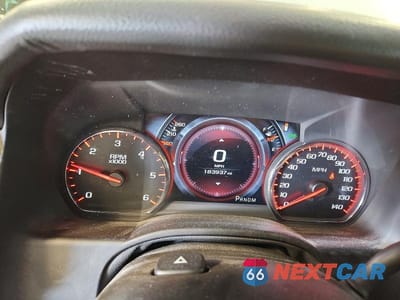 Zdjęcie 9 z 14 samochodu: 2016 GMC YUKON XL DENALI VIN:1GKS2HKJ9GR369926 - miniatura