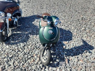 Piąte zdjęcie samochodu w środku: 2024 HONDA NCW50 VIN:JH2AF7715RK701720 - miniatura