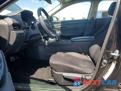 Zdjęcie 7 z 13 samochodu: 2024 NISSAN SENTRA S VIN:3N1AB8BV0RY216491 - miniatura