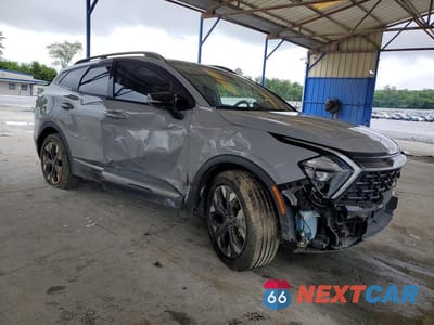 Czwarte zdjęcie samochodu z boku: 2023 KIA SPORTAGE X LINE VIN:5XYK6CAF6PG049882 - miniatura