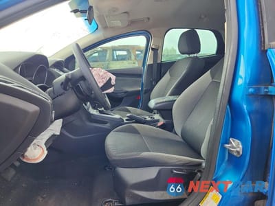 Zdjęcie 7 z 12 samochodu: 2014 FORD FOCUS SE VIN:1FADP3F23EL368238 - miniatura
