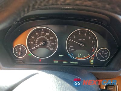 Zdjęcie 9 z 12 samochodu: 2015 BMW 328 XI VIN:WBA3B3G51FNT19684 - miniatura
