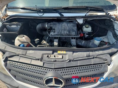 Zdjęcie 12 z 13 samochodu: 2018 MERCEDES-BENZ SPRINTER 2500 DELIVERY VAN VIN:WD3PE8CD2JP588399 - miniatura