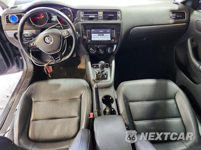 Zdjęcie 8 z 12 samochodu: 2015 VOLKSWAGEN JETTA TDI VIN:3VW3A7AJ7FM279136 - miniatura