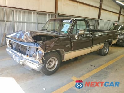 1986 CHEVROLET C10 1GCDC14H5GF341755 - główne zdjęcie licytacji z USA - miniatura