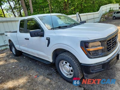 Czwarte zdjęcie samochodu z boku: 2024 FORD F150 XL VIN:1FTEX1LP9RKE07008 - miniatura