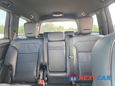 Zdjęcie 10 z 14 samochodu: 2017 MERCEDES-BENZ GLS 550 4MATIC VIN:4JGDF7DE1HA800144 - miniatura