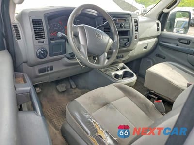 Zdjęcie 8 z 13 samochodu: 2012 NISSAN NV 1500 S VIN:1N6BF0KL0CN115832 - miniatura