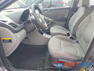 Zdjęcie 7 z 12 samochodu: 2016 HYUNDAI ACCENT SE VIN:KMHCT4AE5GU051787 - miniatura
