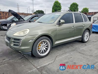 2010 PORSCHE CAYENNE WP1AA2APXALA06511 - główne zdjęcie licytacji z USA - miniatura