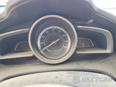 Zdjęcie 9 z 12 samochodu: 2014 MAZDA 3 SV VIN:JM1BM1T71E1209115 - miniatura