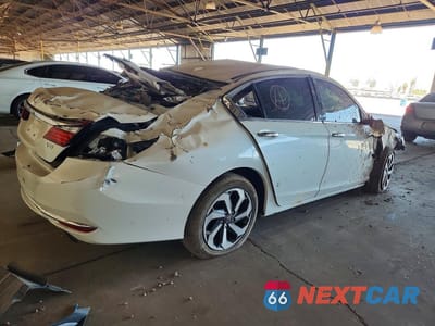 Trzecie zdjęcie samochodu z tyłu: 2016 HONDA ACCORD EXL VIN:1HGCR3F01GA015463 - miniatura