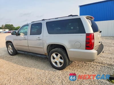 Drugie zdjęcie samochodu z przodu: 2009 CHEVROLET SUBURBAN K1500 LT VIN:1GNFK26369J106677 - miniatura