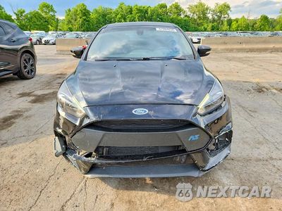 Piąte zdjęcie samochodu w środku: 2016 FORD FOCUS RS VIN:WF0DP3TH5G4116780 - miniatura