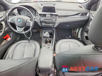 Zdjęcie 8 z 13 samochodu: 2018 BMW X1 SDRIVE28I VIN:WBXHU7C31J5H42519 - miniatura