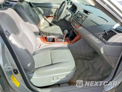 Zdjęcie 7 z 13 samochodu: 2005 TOYOTA CAMRY XLE V6 VIN:4T1BF30K15U085520 - miniatura