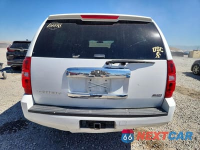 Zdjęcie 6 z 13 samochodu: 2009 CHEVROLET SUBURBAN K1500 LS VIN:1GNFK16399R258142 - miniatura
