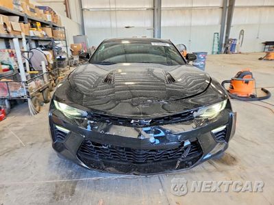 Piąte zdjęcie samochodu w środku: 2016 CHEVROLET CAMARO SS VIN:1G1FH1R78G0128496 - miniatura