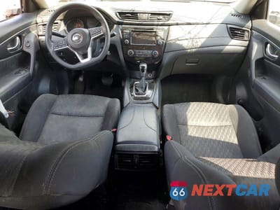Zdjęcie 8 z 14 samochodu: 2018 NISSAN ROGUE S VIN:KNMAT2MV7JP580577 - miniatura