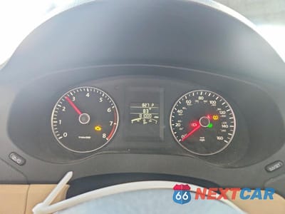 Zdjęcie 9 z 12 samochodu: 2012 VOLKSWAGEN JETTA SE VIN:3VWDP7AJ2CM336406 - miniatura