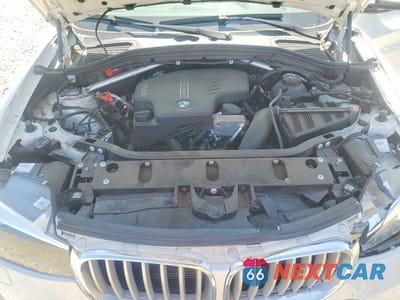 Zdjęcie 12 z 13 samochodu: 2016 BMW X3 XDRIVE28I VIN:5UXWX9C5XG0D93664 - miniatura