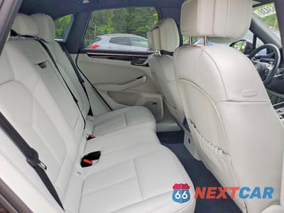 Zdjęcie 11 z 13 samochodu: 2024 PORSCHE MACAN BASE VIN:WP1AA2A5XRLB20440 - miniatura
