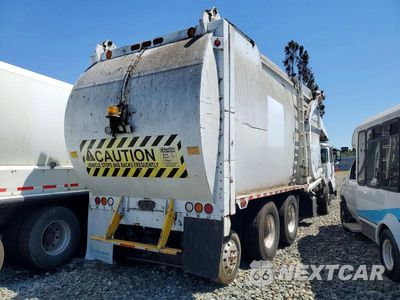 Czwarte zdjęcie samochodu z boku: 2016 AUTOCAR XPEDITOR REFUSE TRUCK VIN:5VCACLVF7GH222138 - miniatura