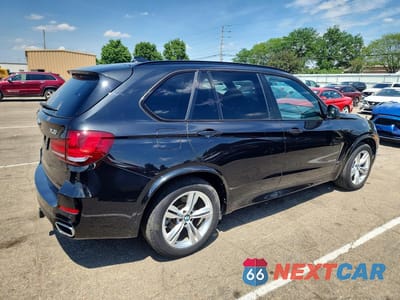 Trzecie zdjęcie samochodu z tyłu: 2016 BMW X5 XDR40E VIN:5UXKT0C5XG0S77254 - miniatura