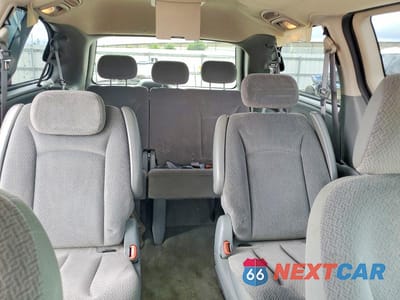 Zdjęcie 10 z 13 samochodu: 2006 DODGE GRAND CARAVAN SXT VIN:2D4GP44L96R835487 - miniatura