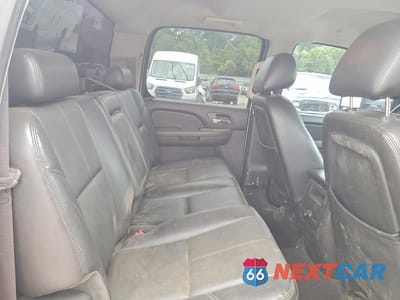 Zdjęcie 10 z 12 samochodu: 2012 CHEVROLET SILVERADO K3500 LTZ VIN:1GC4K1C80CF169651 - miniatura