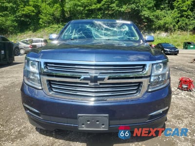 Piąte zdjęcie samochodu w środku: 2017 CHEVROLET TAHOE K1500 PREMIER VIN:1GNSKCKCXHR284540 - miniatura