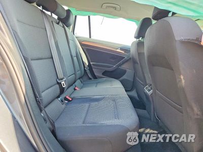 Zdjęcie 10 z 12 samochodu: 2019 VOLKSWAGEN GOLF SPORTWAGEN S VIN:3VW217AUXKM512099 - miniatura