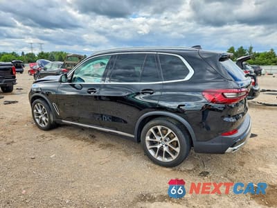 Drugie zdjęcie samochodu z przodu: 2021 BMW X5 XDRIVE40I VIN:5UXCR6C01M9F43779 - miniatura