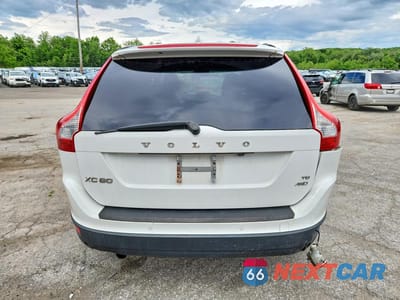 Zdjęcie 6 z 13 samochodu: 2010 VOLVO XC60 T6 VIN:YV4992DZ0A2096054 - miniatura