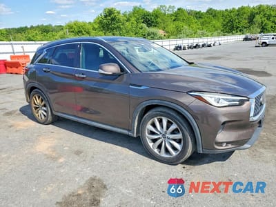 Czwarte zdjęcie samochodu z boku: 2019 INFINITI QX50 ESSENTIAL VIN:3PCAJ5M39KF100475 - miniatura