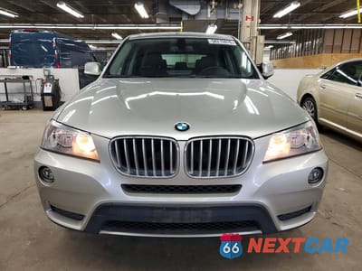 Piąte zdjęcie samochodu w środku: 2012 BMW X3 XDRIVE28I VIN:5UXWX5C5XCL723690 - miniatura