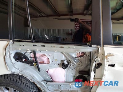Zdjęcie 11 z 13 samochodu: 2016 TOYOTA LAND CRUISER BASE VIN:JTMCY7AJ6G4043735 - miniatura