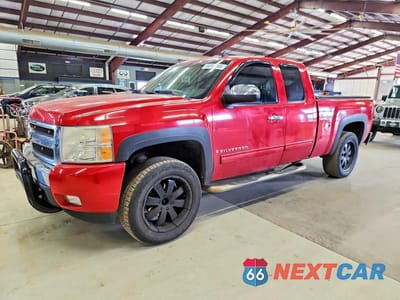 2009 CHEVROLET SILVERADO K1500 LT 1GCEK29049Z100254 - główne zdjęcie licytacji z USA - miniatura