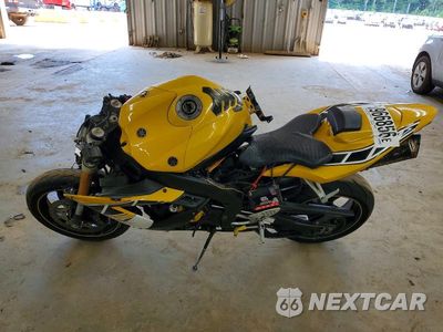 Trzecie zdjęcie samochodu z tyłu: 2006 YAMAHA YZFR1 VIN:JYARN15E86A001740 - miniatura