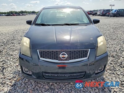 Piąte zdjęcie samochodu w środku: 2010 NISSAN SENTRA 2.0 VIN:3N1AB6AP2AL671884 - miniatura