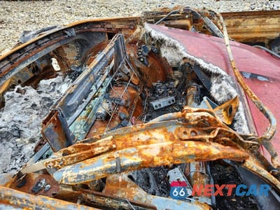 Zdjęcie 10 z 13 samochodu: 1999 FORD MUSTANG VIN:1FAFP444XXF196844 - miniatura