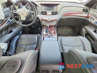 Zdjęcie 8 z 12 samochodu: 2019 INFINITI Q70 3.7 LUXE VIN:JN1BY1AP2KM505698 - miniatura