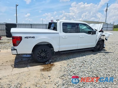 Trzecie zdjęcie samochodu z tyłu: 2025 FORD F150 XLT VIN:1FTFW3L85SKD85770 - miniatura