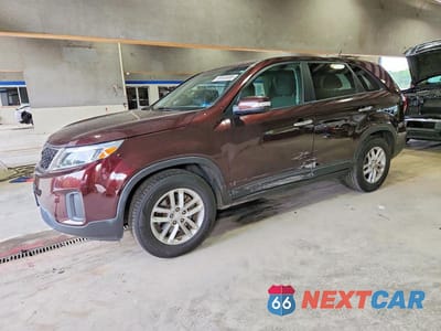 2014 KIA SORENTO LX 5XYKT4A64EG426589 - główne zdjęcie licytacji z USA - miniatura
